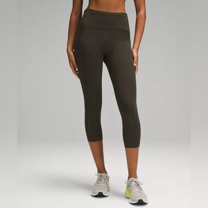 DISCOUNTED - Lululemon - Leggings - Women’s XS - Dark Green. WORKOUT PANTS.